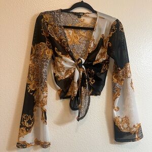 Long sleeve crop top